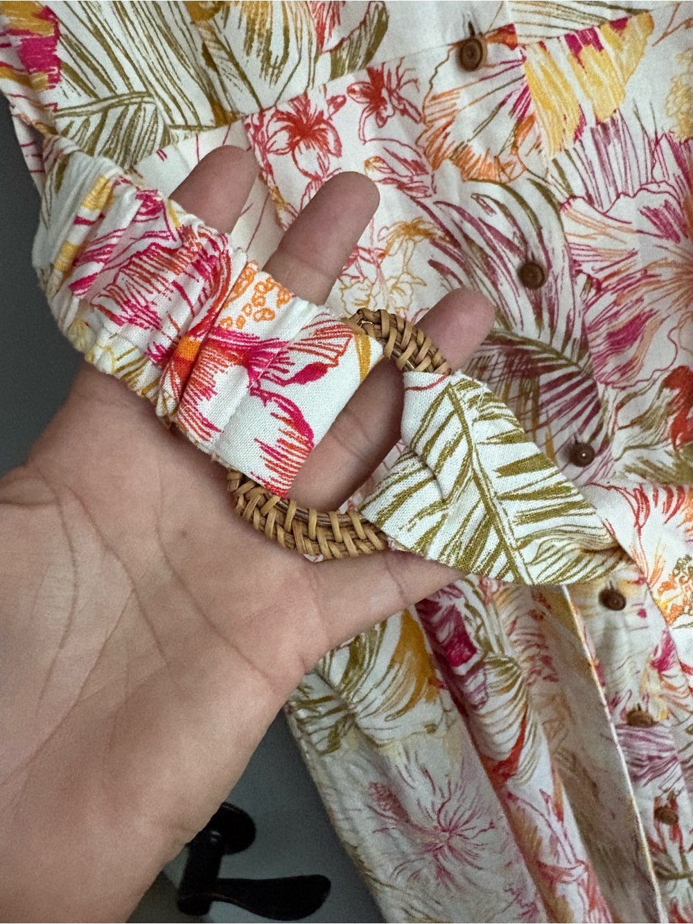 Zara Cream li en blend Maxi Dress with Pink & Yellow Tropical Print - Picture 7 of 9
